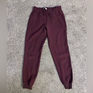 Women’s lulu lemon joggers